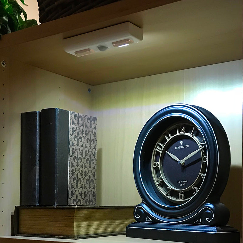 Motion Sensor Under Cabinet Light - 6 Piece Display