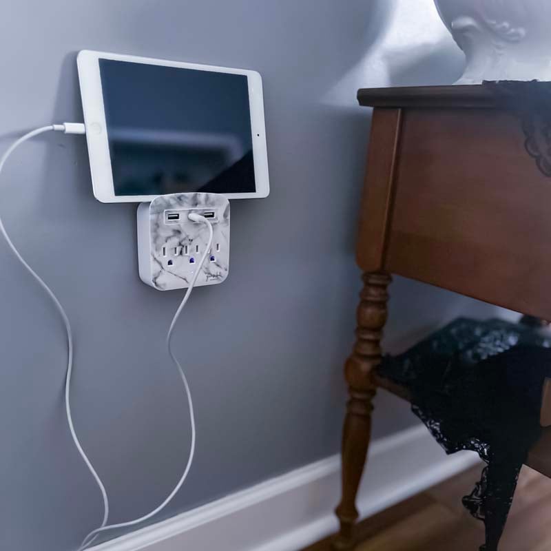 Flipo Glam Sockets™ Surge Protector With Phone Holder